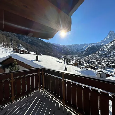 Modern Self-Catering Apartment With Matterhorn Views Zermatt Esterno foto