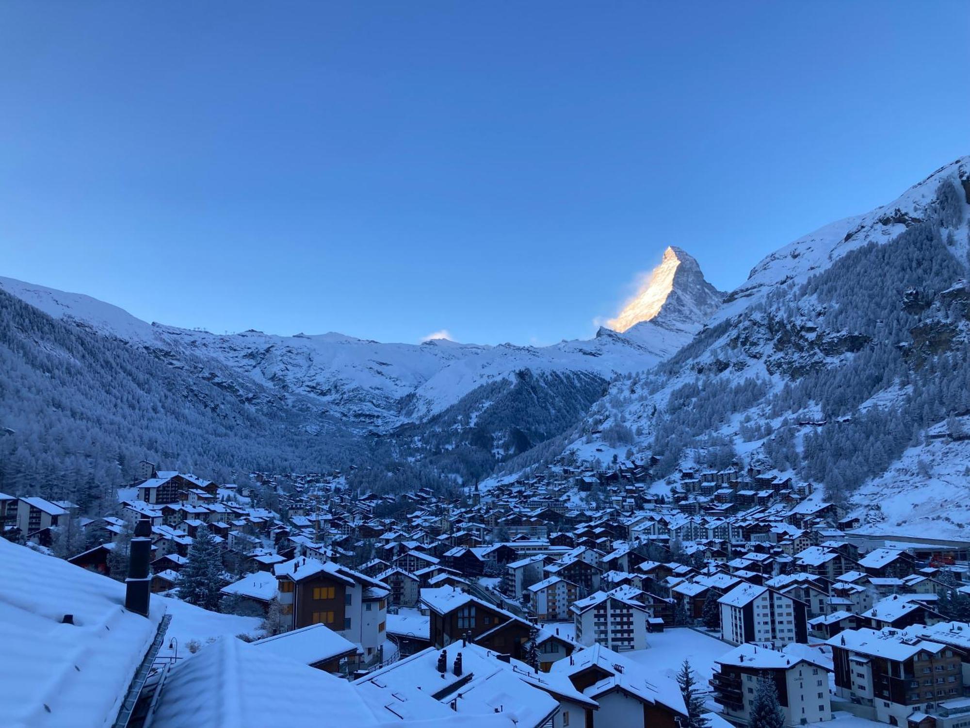 Appartamento Modern Self-catering With Matterhorn Views Zermatt