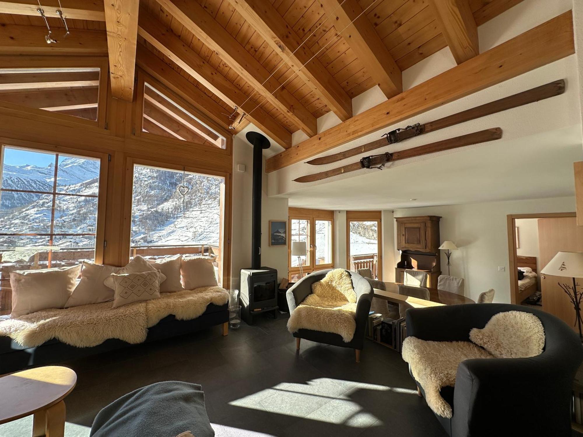 Modern Self-catering With Matterhorn Views Apartamento *